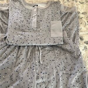 Splendid Gray and Navy Ladies Pajama Set
